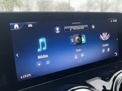 Photo 12 Mercedes GLA 200 d AMG Line