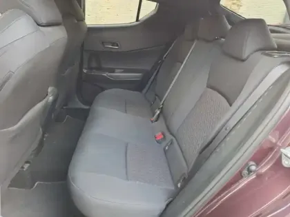 Photo 12 Toyota C-HR 1.8 Hybride 122 Design