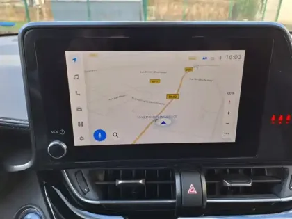 Photo 13 Toyota C-HR 1.8 Hybride 122 Design