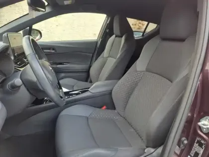 Photo 11 Toyota C-HR 1.8 Hybride 122 Design