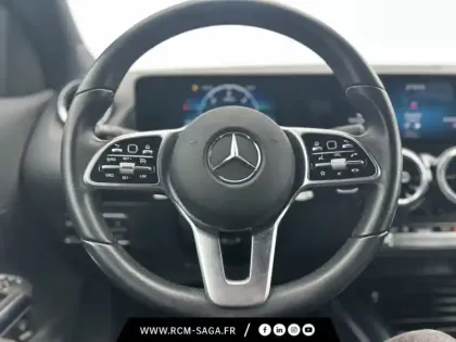 Photo 15 Mercedes GLA 200 d 150ch Progressive Line 8G-DCT