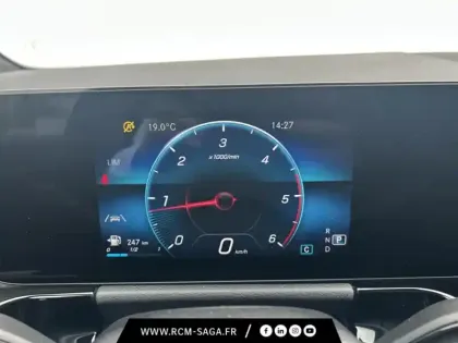 Photo 22 Mercedes GLA 200 d 150ch Progressive Line 8G-DCT