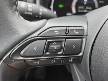 Photo 15 Toyota Yaris Hybride 116h Design