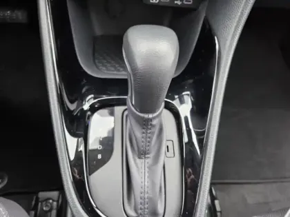 Photo 18 Toyota Yaris Hybride 116h Design