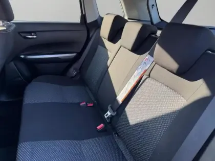 Photo 10 Suzuki Vitara  1.4 Boosterjet Hybrid 129ch Privilège Allgrip