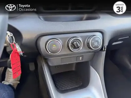 Photo 12 Toyota Yaris  70 VVT-i Design 5p