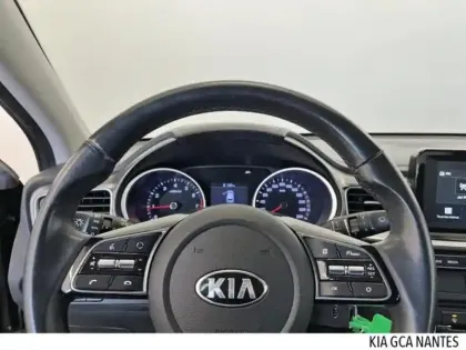 Photo 7 Kia Ceed Gén. III Ph1 Motion 5