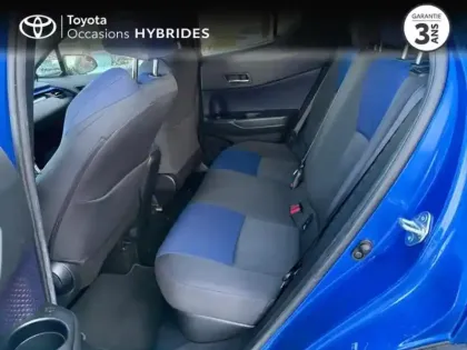 Photo 11 Toyota C-HR  122h Graphic 2WD E-CVT RC18