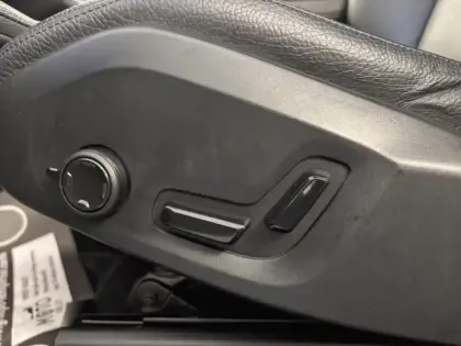 Photo 13 Volvo Xc60  B4 197ch Inscription Luxe Geartronic