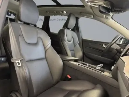 Photo 8 Volvo Xc60  B4 197ch Inscription Luxe Geartronic