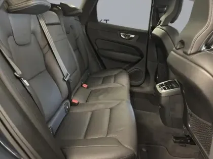 Photo 9 Volvo Xc60  B4 197ch Inscription Luxe Geartronic