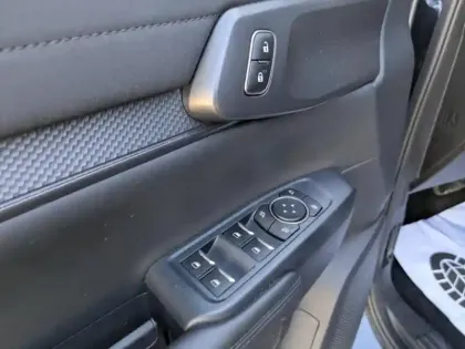 Photo 7 Ford Ranger Gén. IV (P703) Ph1 Raptor 4