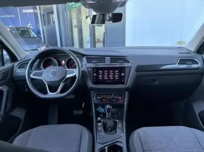 Photo 10 Volkswagen Tiguan  2.0 TDI 150ch Life Business DSG7