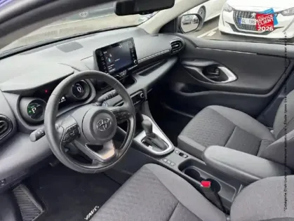 Photo 14 Toyota Yaris  116h Design 5p MY22