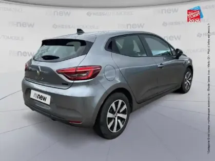 Photo 5 Renault Clio  1.6 E-Tech hybride 145ch Equilibre