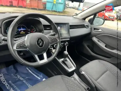 Photo 14 Renault Clio  1.6 E-Tech hybride 145ch Equilibre