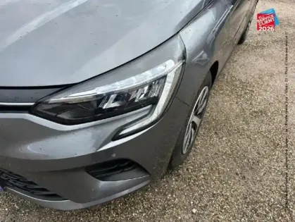 Photo 12 Renault Clio  1.6 E-Tech hybride 145ch Equilibre