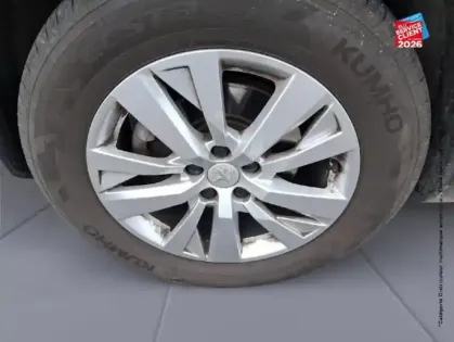 Photo 24 Peugeot 5008  1.5 BlueHDi 130ch S&S Active Pack EAT8