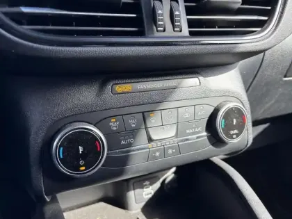 Photo 15 Ford Kuga Gén. III Ph1 ST-Line X 5