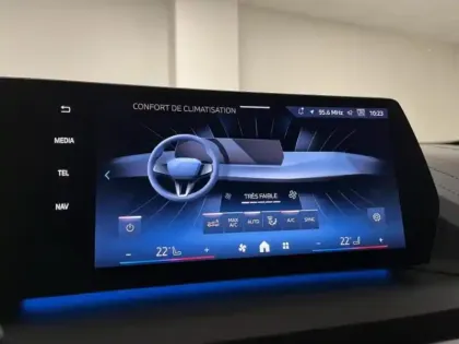 Photo 12 BMW Serie 1 Série 1 120A 170ch M Sport DKG7