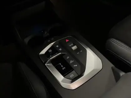 Photo 11 BMW Serie 1 Série 1 120A 170ch M Sport DKG7