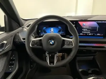 Photo 9 BMW Serie 1 Série 1 120A 170ch M Sport DKG7