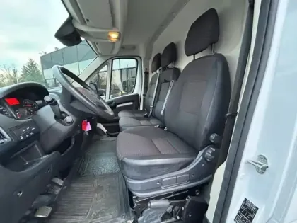 Photo 6 Citroën Jumper  Fg 33 L1H1 2.2 BlueHDi 140 S&S Driver