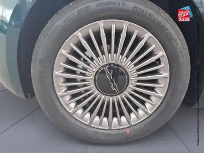 Photo 24 Fiat 500  e 95ch Icône