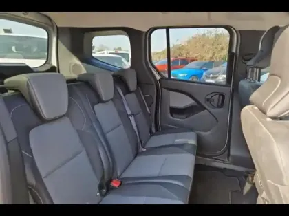 Photo 10 Renault Kangoo  1.5 Blue dCi 115ch Techno - 23