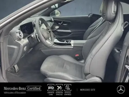 Photo 11 Mercedes CLE  Cabriolet 200 204ch AMG Line 9G Tronic
