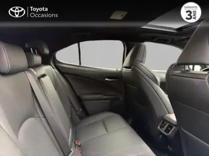 Photo 6 Lexus UX Gén. I Ph1 F SPORT Executive 5