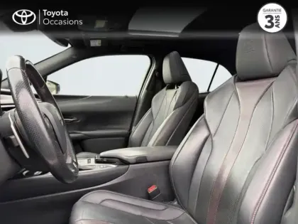 Photo 10 Lexus UX Gén. I Ph1 F SPORT Executive 5