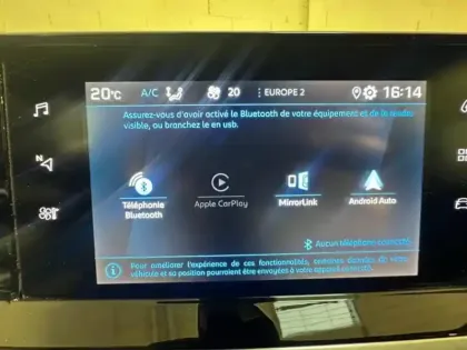 Photo 13 Peugeot 2008  1.2 PureTech 100ch S&S Style