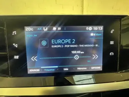 Photo 10 Peugeot 2008  1.2 PureTech 100ch S&S Style