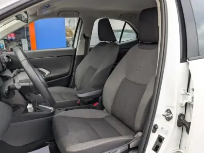 Photo 14 Toyota Yaris  Cross 116h Dynamic Business + Programme Beyond Zero Academy MY22