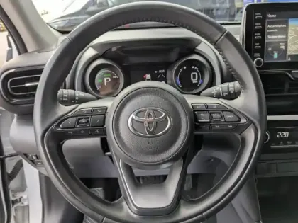 Photo 9 Toyota Yaris  Cross 116h Dynamic Business + Programme Beyond Zero Academy MY22