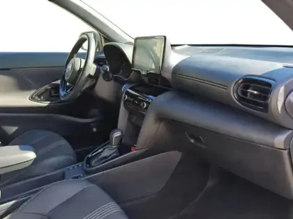 Photo 8 Toyota Yaris  Cross 116h Trail + marchepieds MY22