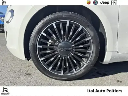 Photo 10 Fiat 500  e 118ch Icône Plus