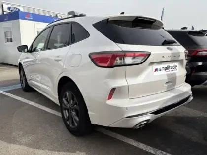 Photo 6 Ford Kuga Gén. III Ph1 ST-Line X 5