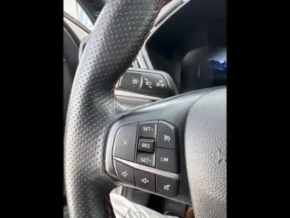 Photo 14 Ford Kuga Gén. III Ph1 ST-Line X 5