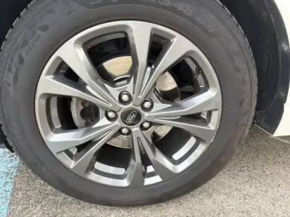 Photo 8 Ford Kuga Gén. III Ph1 ST-Line X 5