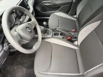 Photo 10 Skoda Fabia  1.0 MPI 80ch Active