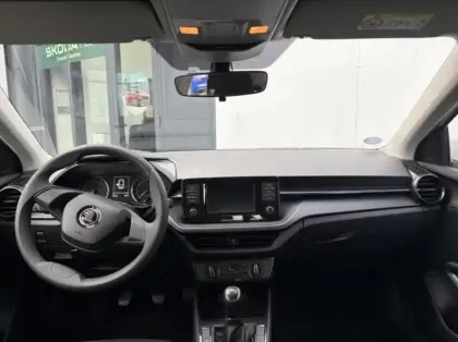 Photo 8 Skoda Fabia  1.0 MPI 80ch Active