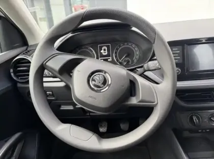 Photo 9 Skoda Fabia  1.0 MPI 80ch Active