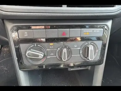 Photo 13 Volkswagen T-cross Gén. I Ph1 Lounge 5