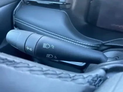 Photo 14 Jeep Compass  1.5 Turbo T4 130ch MHEV Summit 4x2 BVR7