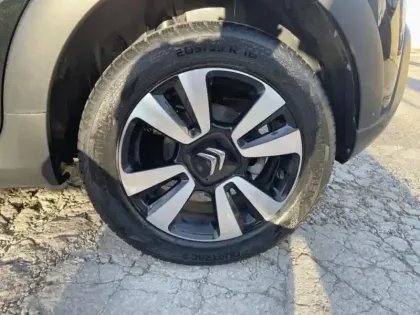 Photo 10 Citroën C3  PureTech 110ch Shine S&S