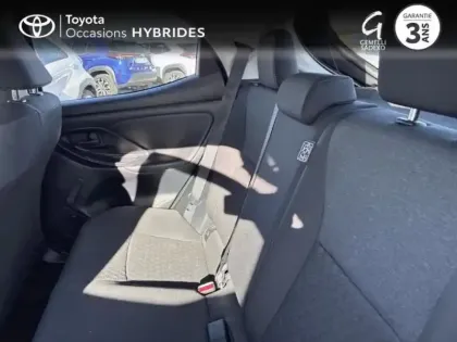 Photo 11 Toyota Yaris  116h Dynamic 5p MY22