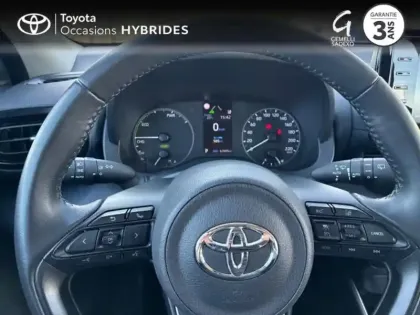 Photo 12 Toyota Yaris  116h Dynamic 5p MY22