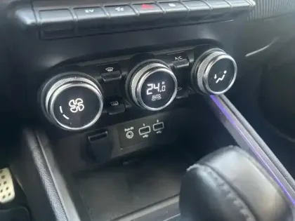 Photo 14 Renault Clio  1.6 E-Tech 140ch RS Line -21